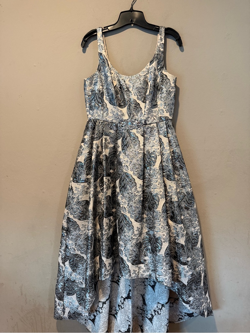 Sleeveless White and Navy Floral Fit-and-Flare Dress